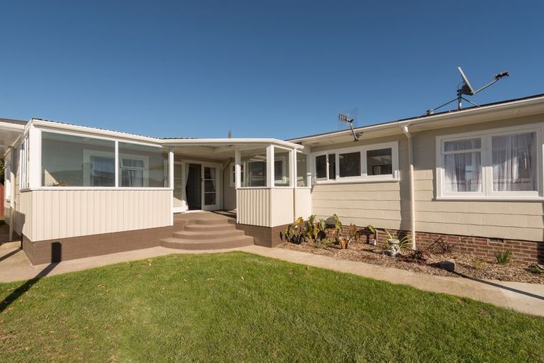 Photo of property in 20 Wharenui Road, Owhata, Rotorua, 3010