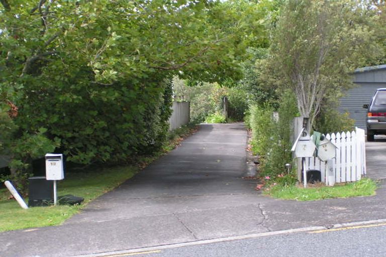 Photo of property in 19 Garton Drive, Massey, Auckland, 0614