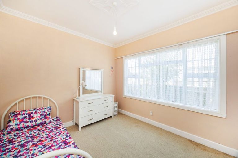 Photo of property in 25 Ake Ake Avenue, Hokowhitu, Palmerston North, 4410