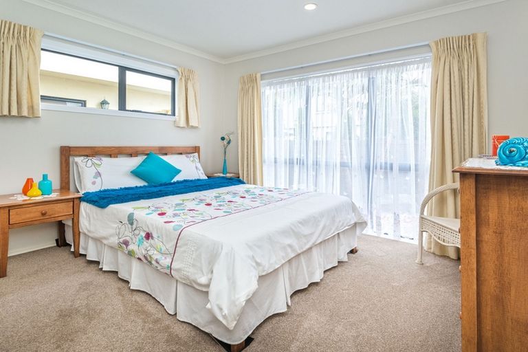 Photo of property in 151a Bucklands Beach Road, Bucklands Beach, Auckland, 2012