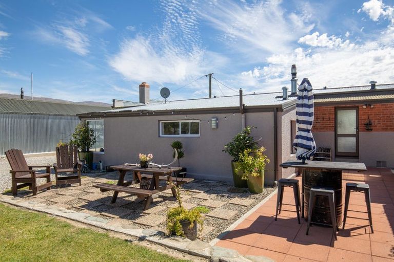 Photo of property in 10 Ray Street, Cromwell, 9310