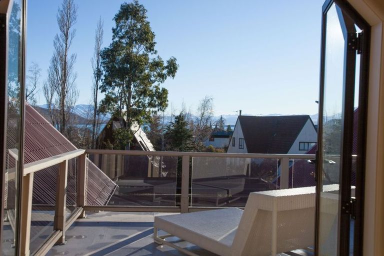 Photo of property in 24 Murray Place, Lake Tekapo, 7999