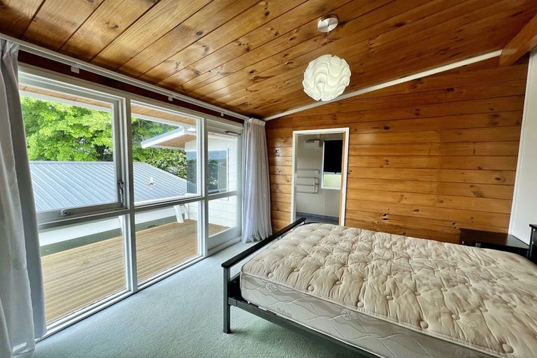 Photo of property in 6 Bernard Street, Two Mile Bay, Taupo, 3330