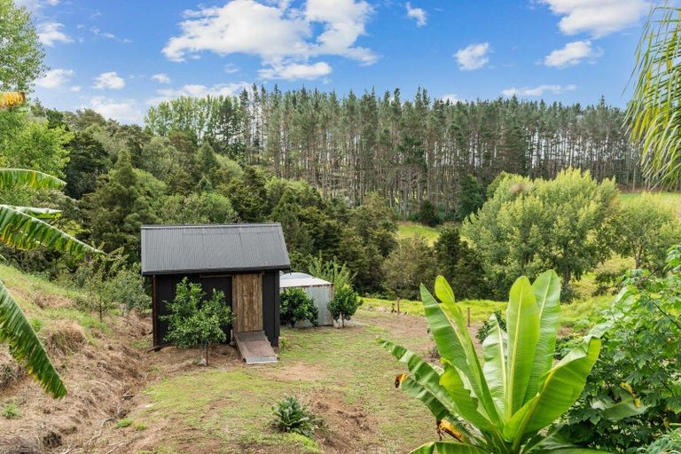 Photo of property in 181 Old Parua Bay Road, Abbey Caves, Whangarei, 0175