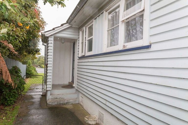 Photo of property in 62 Cole Street, Dannevirke, 4930