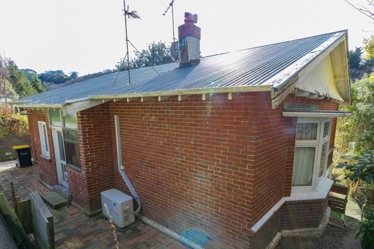 Photo of property in 72 Glen Road, The Glen, Dunedin, 9011