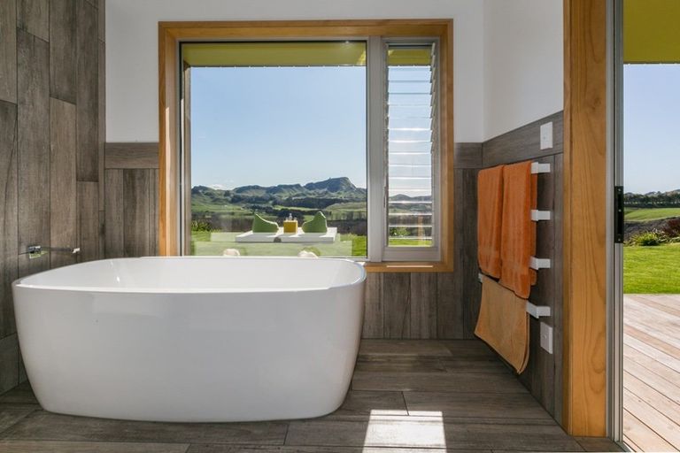 Photo of property in 157 Walcott Lane, Kahuranaki, 4295