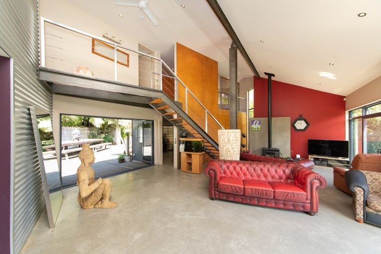 Photo of property in 631 Pahiatua Aokautere Road, Aokautere, Palmerston North, 4471