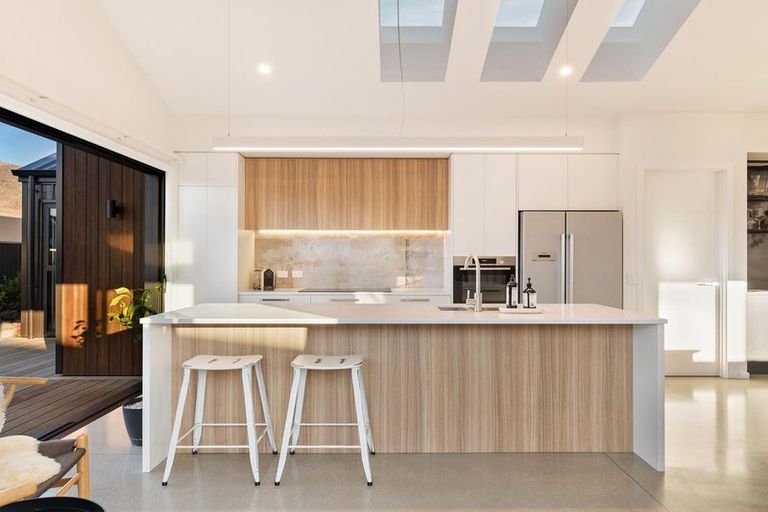 Photo of property in 46 Wallis Drive, Cromwell, 9310