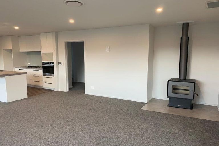 Photo of property in 1 Teal Place, Lake Hawea, Wanaka, 9382