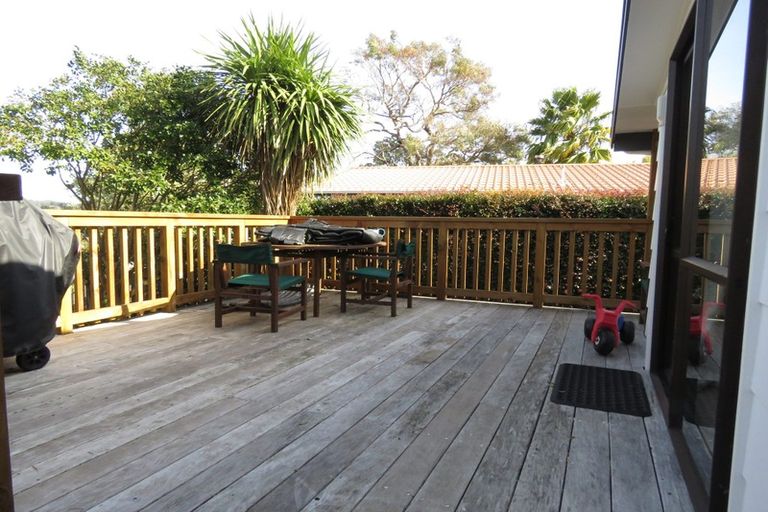 Photo of property in 1/36 Savoy Road, Glen Eden, Auckland, 0602