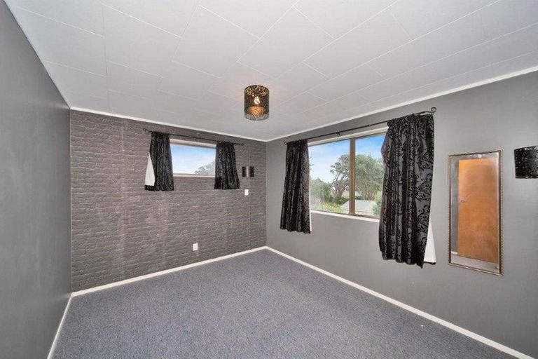 Photo of property in 22 Dorset Street, Opunake, 4616