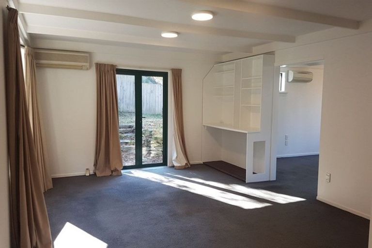 Photo of property in 20 Arawata Terrace, Fernhill, Queenstown, 9300