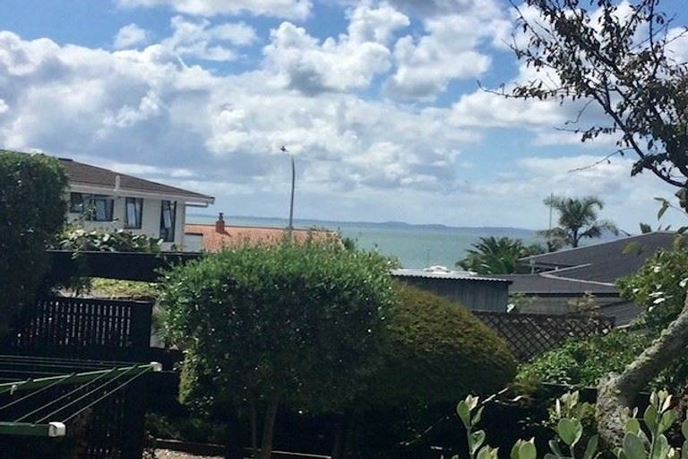 Photo of property in 7 Taihiki Road, Clarks Beach, 2122