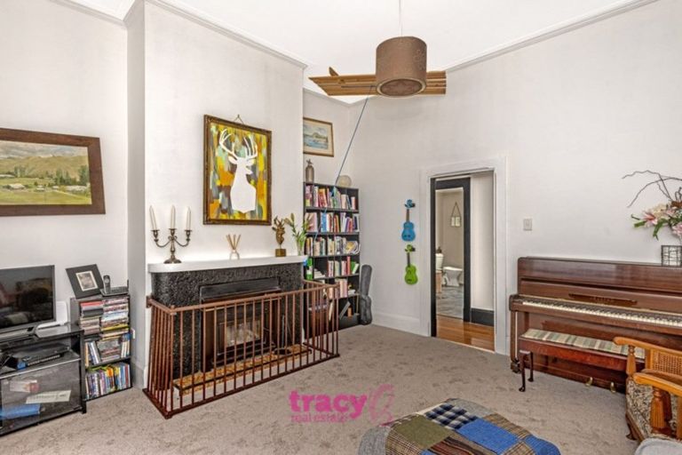 Photo of property in 290 Aberdeen Road, Gisborne, 4010