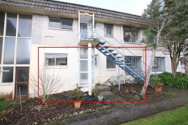 Photo of property in 7/126 Lynwood Road, New Lynn, Auckland, 0600