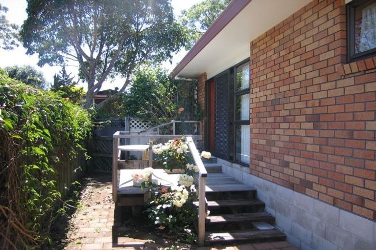 Photo of property in 2/2 Heron Avenue, Matua, Tauranga, 3110