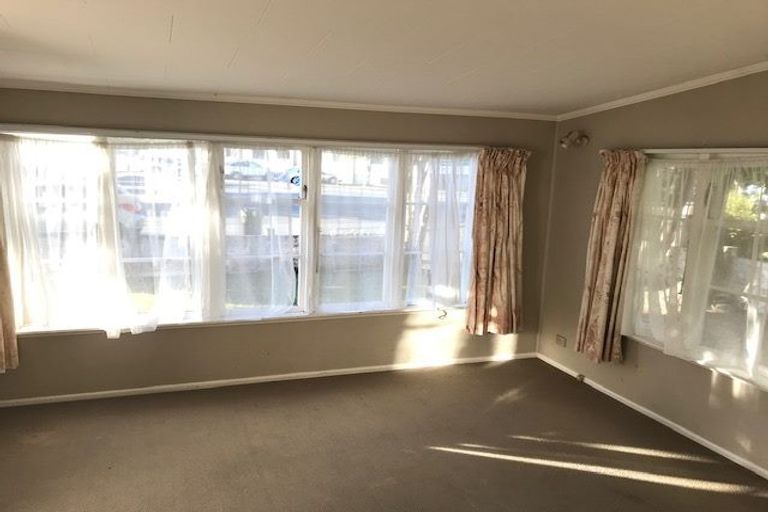 Photo of property in 73 Pilmuir Street, Hutt Central, Lower Hutt, 5010