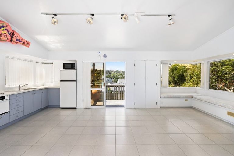 Photo of property in 59 East Coast Road, Castor Bay, Auckland, 0620