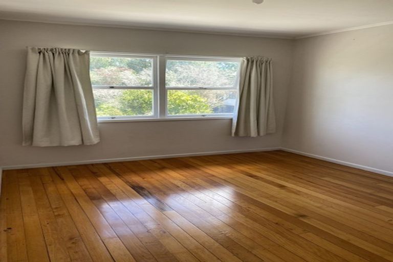 Photo of property in 178a Queen Street, Northcote Point, Auckland, 0627