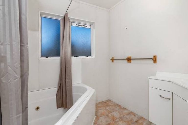 Photo of property in 51a Robinson Avenue, Holdens Bay, Rotorua, 3010