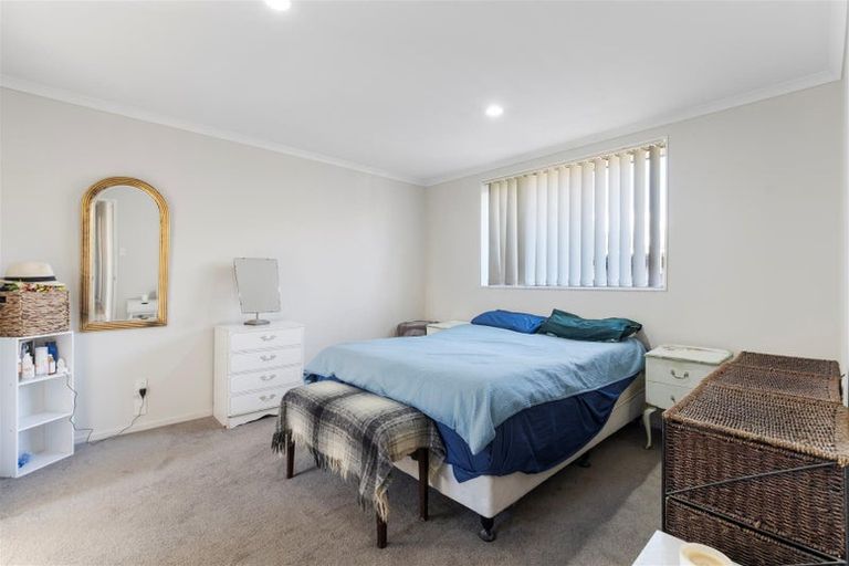 Photo of property in 14 Nykki Place, Papakura, 2110
