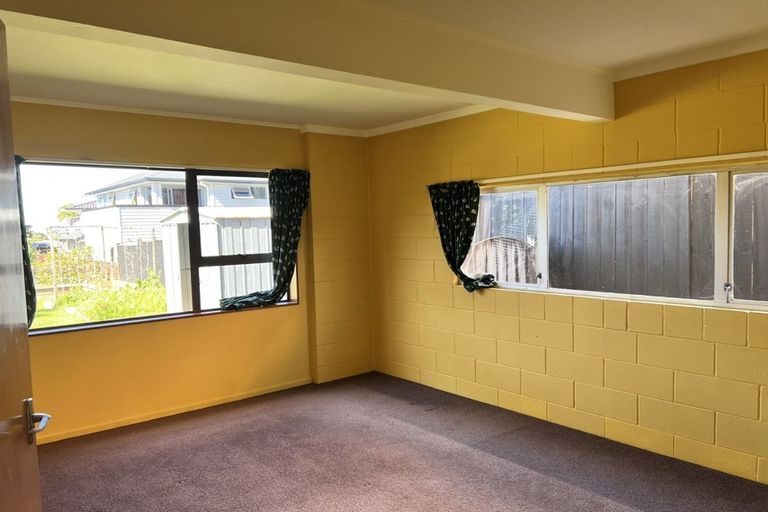 Photo of property in 239 Forrest Hill Road, Forrest Hill, Auckland, 0620