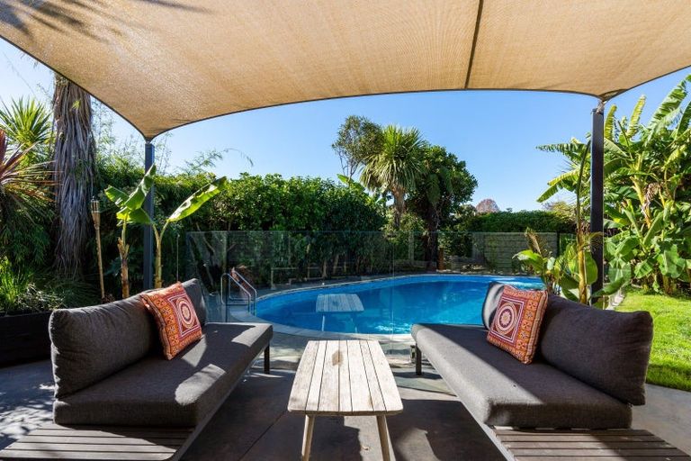 Photo of property in 57a Church Road, Taradale, Napier, 4112