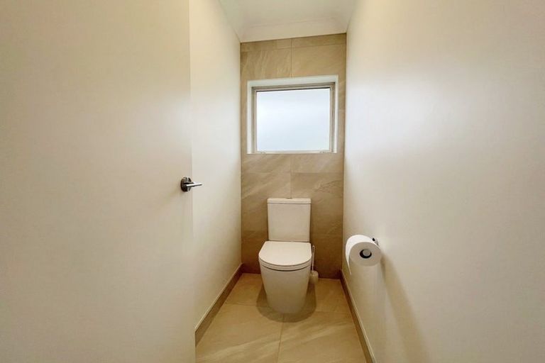 Photo of property in 27 Saint Andrews Terrace, St Andrews, Hamilton, 3200