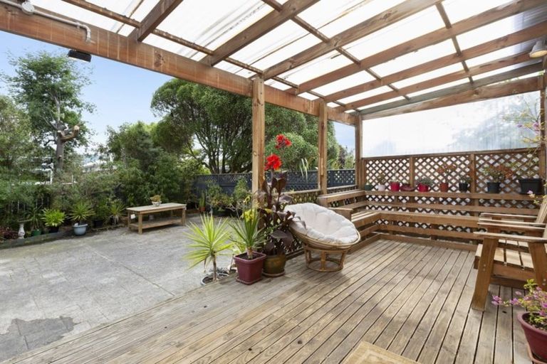 Photo of property in 24 Hargest Crescent, Saint Kilda, Dunedin, 9012