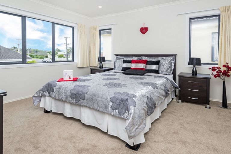 Photo of property in 151a Bucklands Beach Road, Bucklands Beach, Auckland, 2012