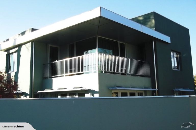 Photo of property in 22 Darvel Street, Riccarton, Christchurch, 8011