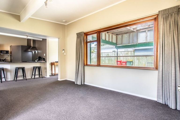 Photo of property in 34 School Road, Te Horo, Otaki, 5582