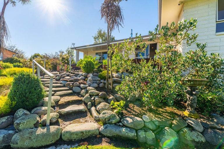 Photo of property in 7 Campbell Street, Maori Hill, Timaru, 7910