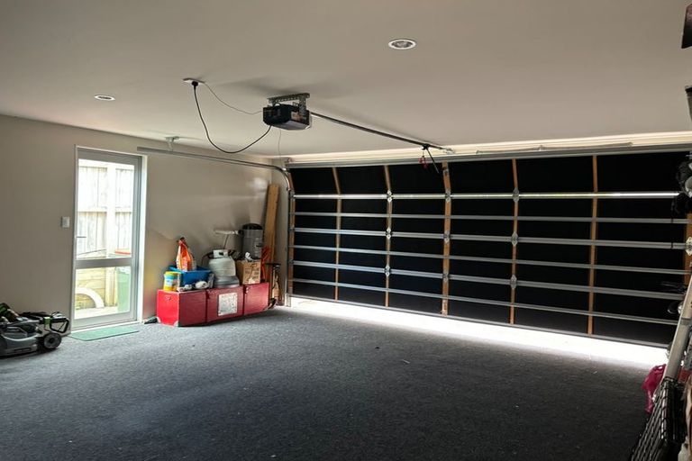 Photo of property in 28 Bur Oak Terrace, Schnapper Rock, Auckland, 0632