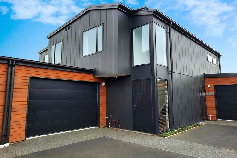 Photo of property in 12 Meredith Street, Addington, Christchurch, 8024