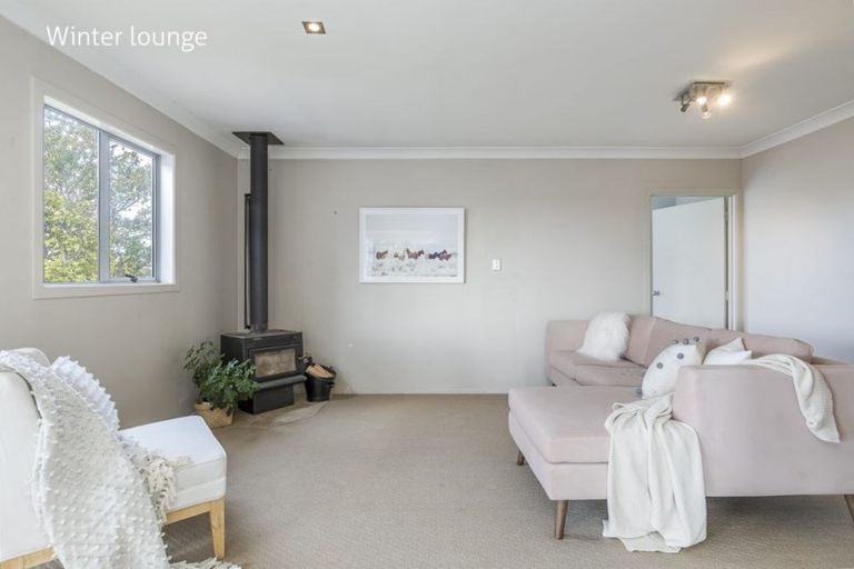 Photo of property in 46 Totara Road, Te Atatu Peninsula, Auckland, 0610