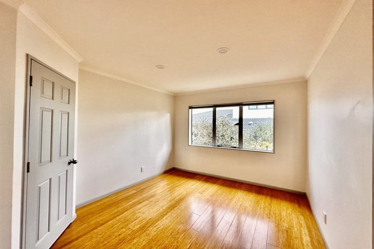 Photo of property in 47 Ransom Smyth Drive, Goodwood Heights, Auckland, 2105