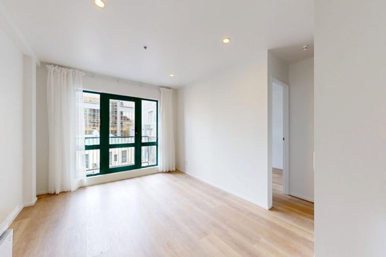 Photo of property in Courtenay Apartments, 406/120 Courtenay Place, Te Aro, Wellington, 6011