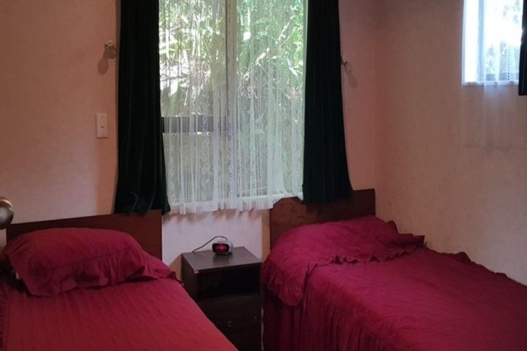 Photo of property in 74 Rapata Road, Oakura, Hikurangi, 0184