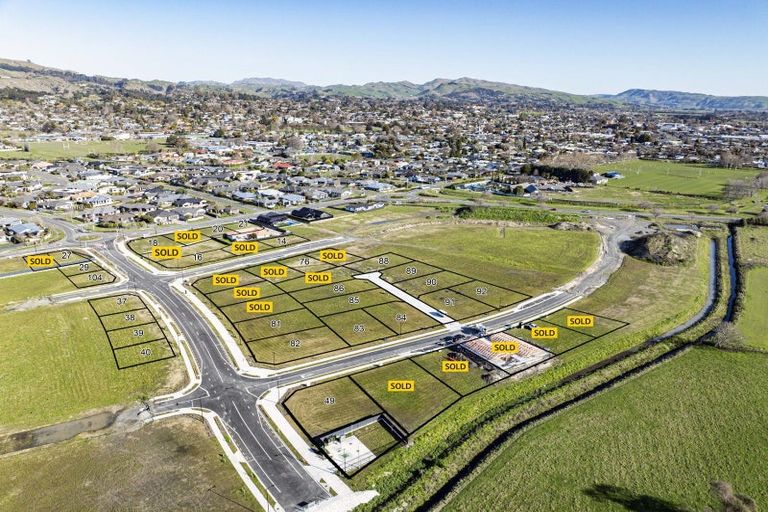 Photo of property in 87 Brookvale Road, Havelock North, 4130