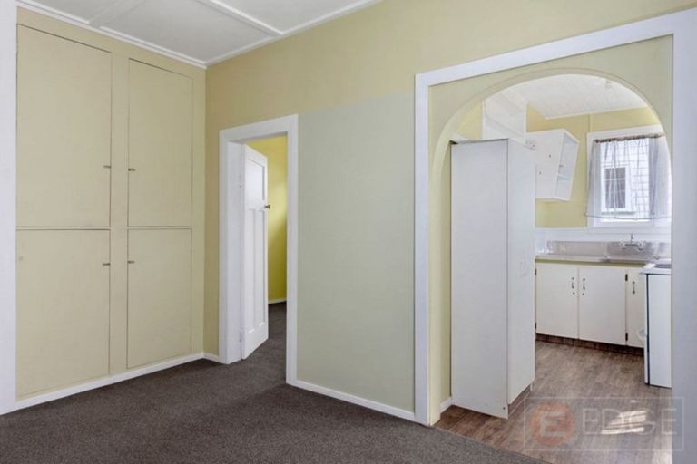 Photo of property in 30 Douglas Street, Grasmere, Invercargill, 9810