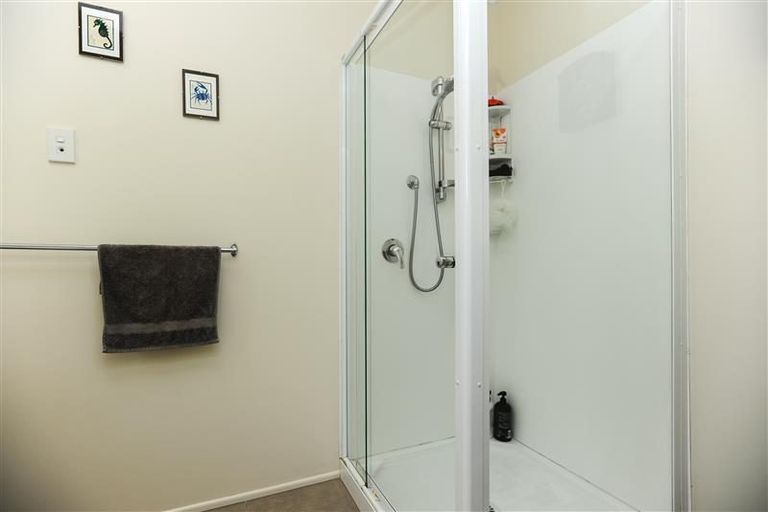 Photo of property in 816 Queen Street West, Saint Leonards, Hastings, 4120