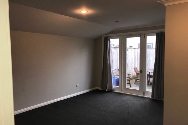 Photo of property in 164 Lemon Street, Strandon, New Plymouth, 4312