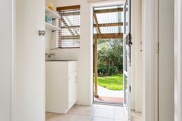 Photo of property in 47 Moore Street, Leamington, Cambridge, 3432