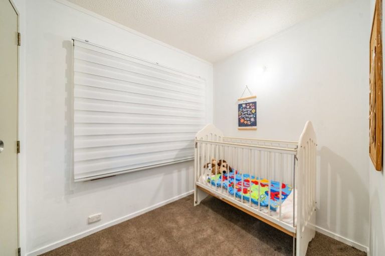 Photo of property in 14 Westhaven Drive, Tawa, Wellington, 5028