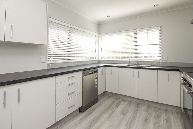 Photo of property in 15a Moyne Avenue, Milson, Palmerston North, 4414