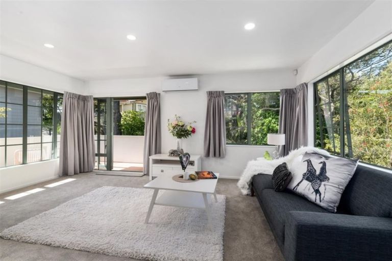 Photo of property in 42a Rangatira Road, Birkenhead, Auckland, 0626