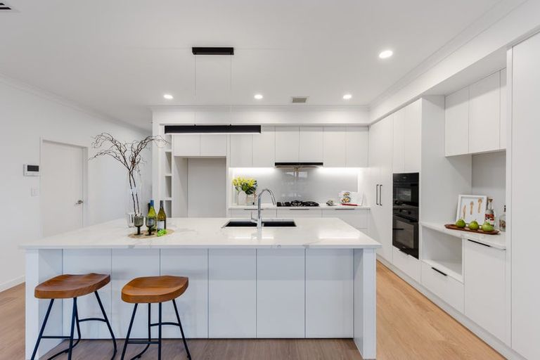 Photo of property in 39 Davey Crescent, Orewa, 0931