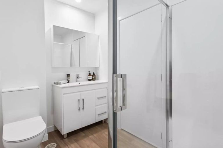 Photo of property in 5/3 Rimu Road, Mangere Bridge, Auckland, 2022